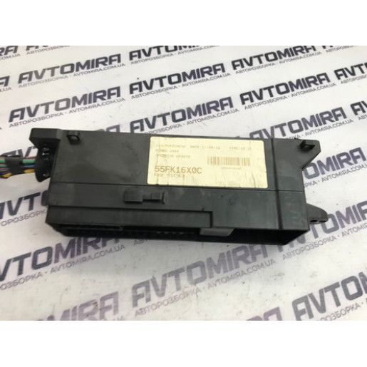 Блок предохранителей Ford Focus 3 2011-2017 AV6T14K131AB